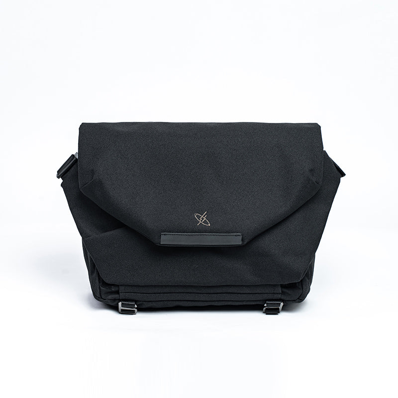 GYXX Liviana Shoulder Bag
