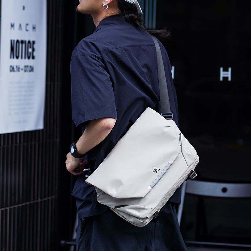 GYXX Apollo X1 Shoulder Bag