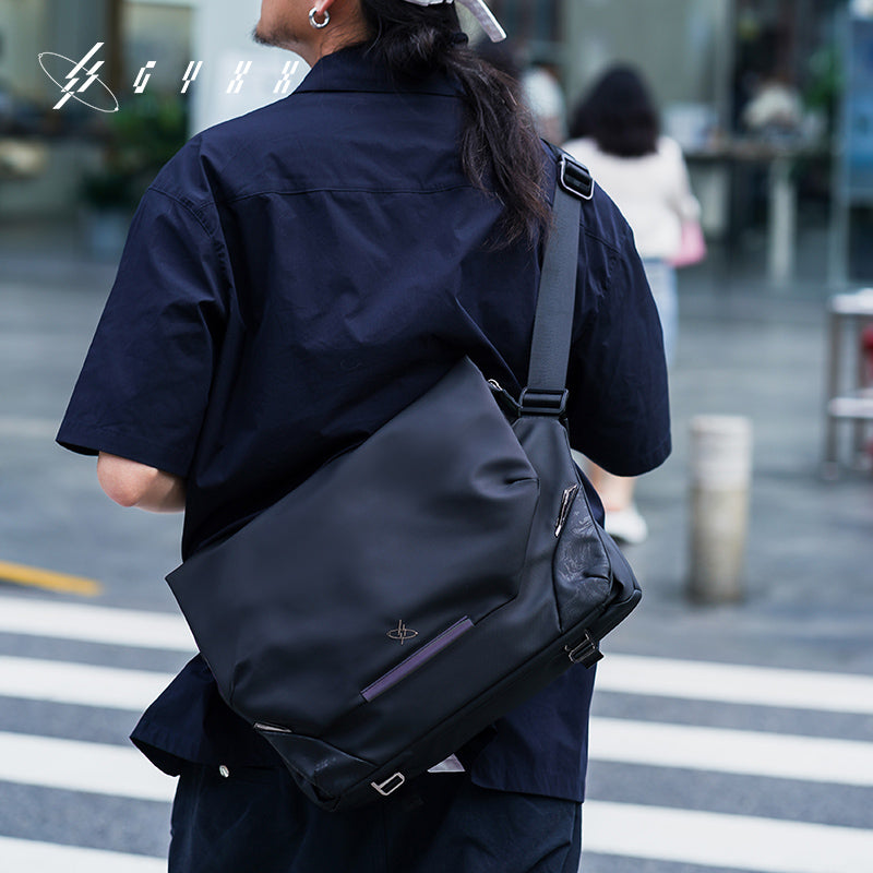 GYXX Apollo X1 Shoulder Bag